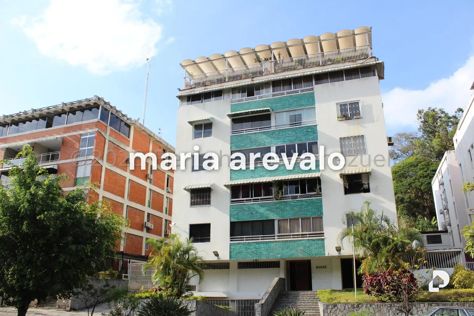 Apartment in Cumbres de Curumo, Caracas – 1