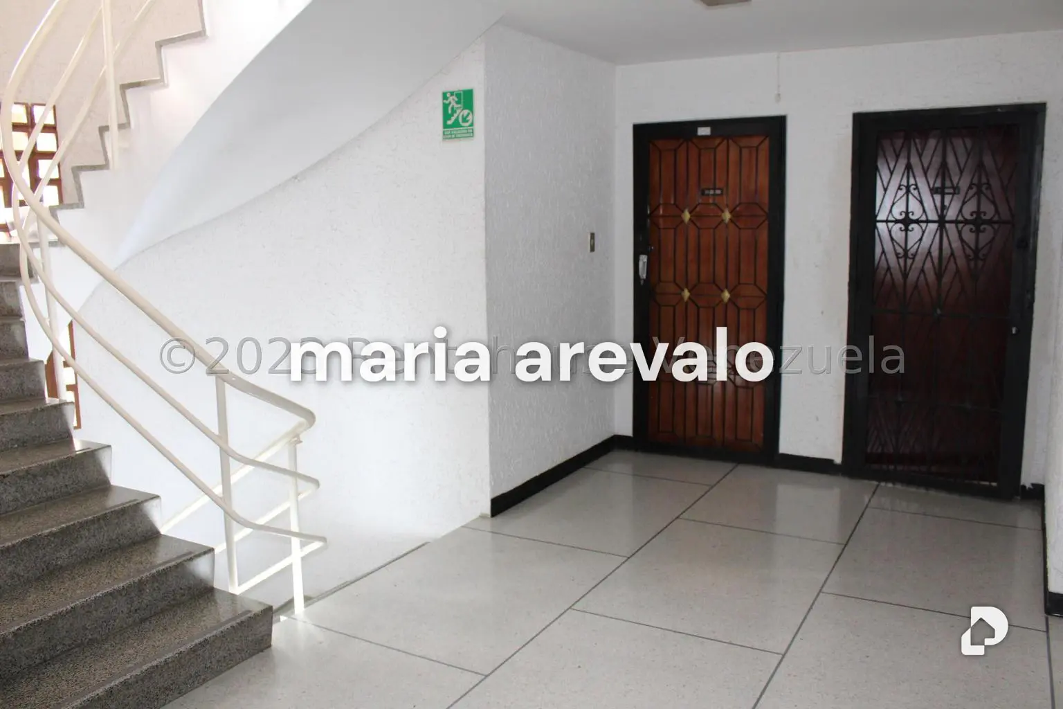 Apartment in Cumbres de Curumo, Caracas – 11