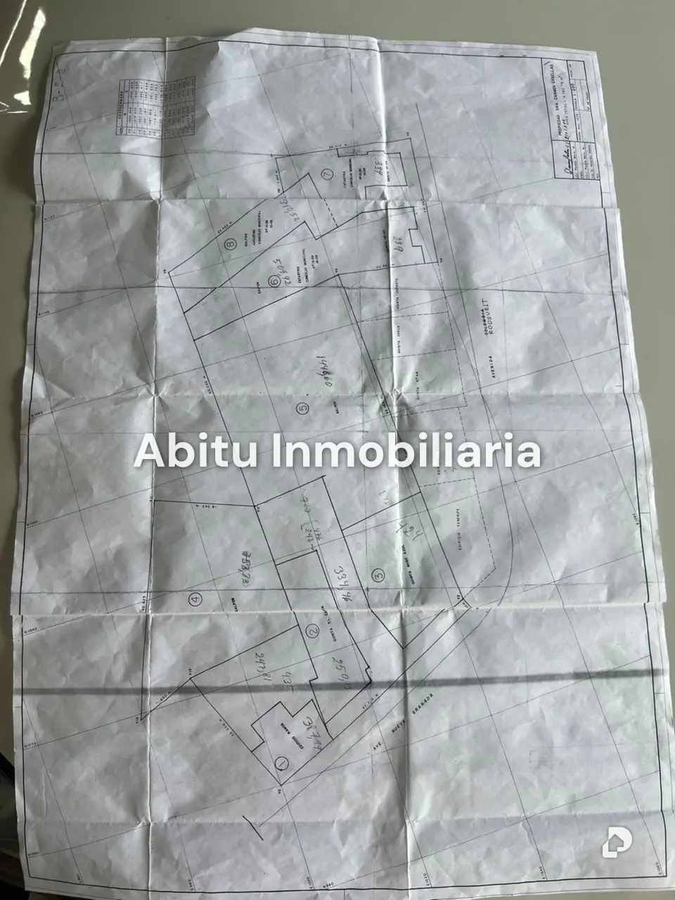 Terreno en Las Acacias, Caracas – 10