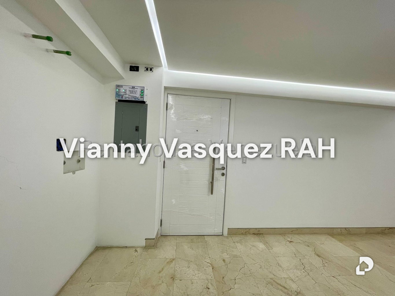 Apartamento en El Rosal, Caracas – 7