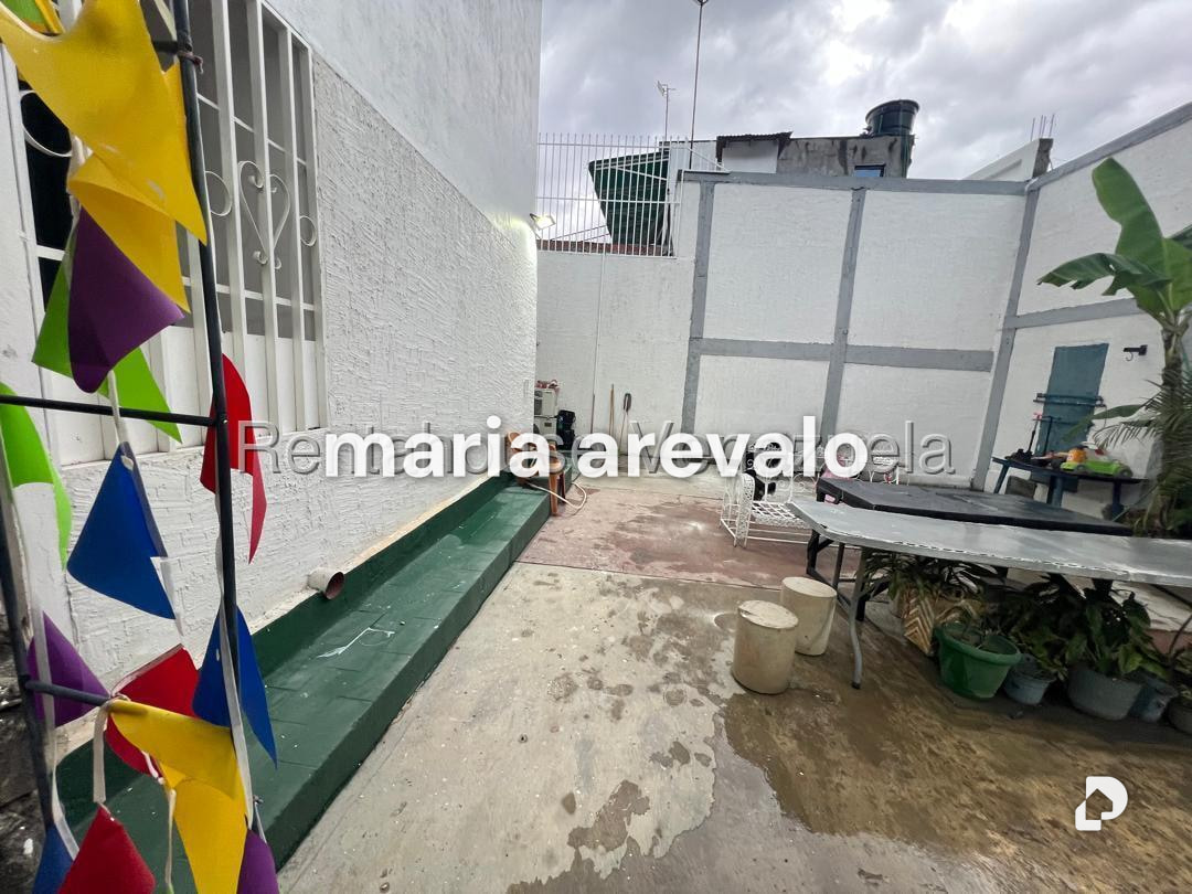 Casa en San Bernardino, Caracas – 29