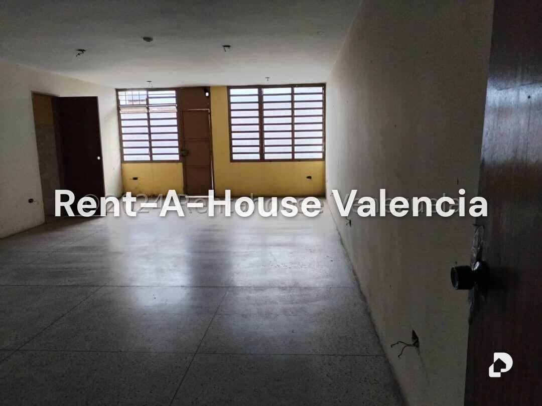Edificio en Avenida Bolivar Sur, Valencia