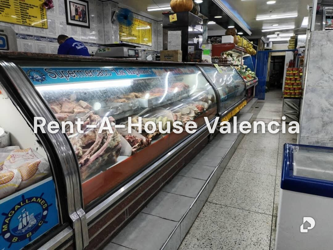Edificio en Avenida Bolivar Sur, Valencia
