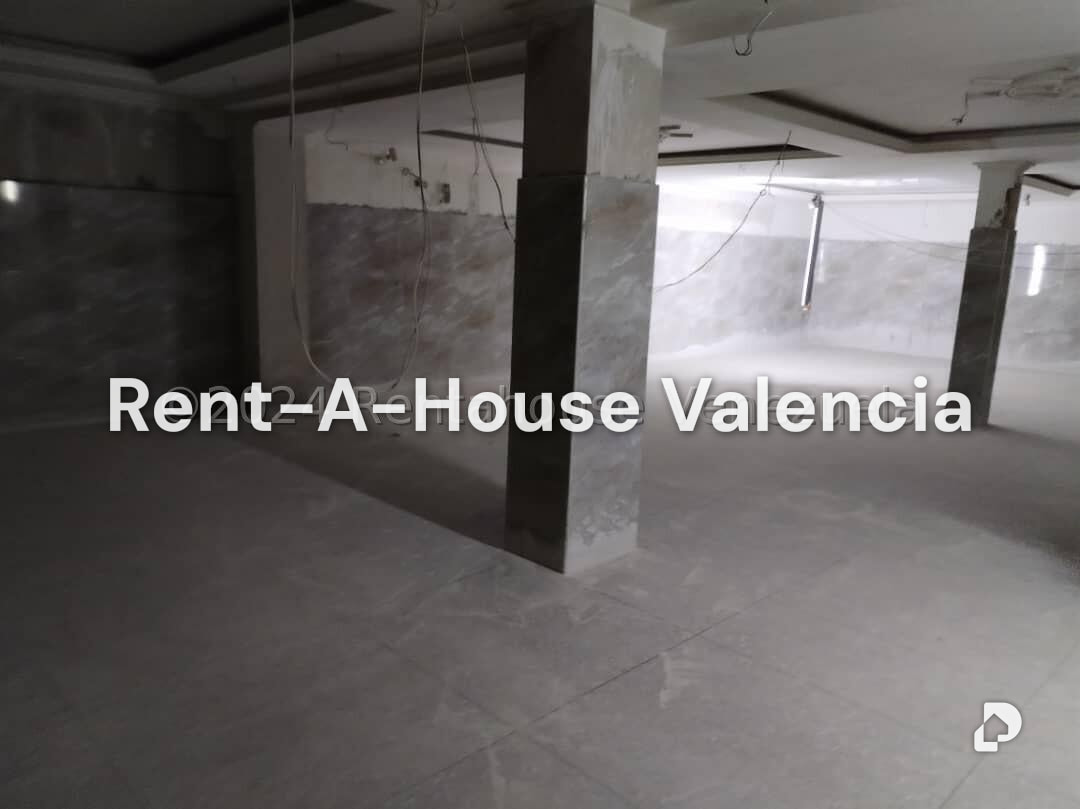 Edificio en Avenida Bolivar Sur, Valencia