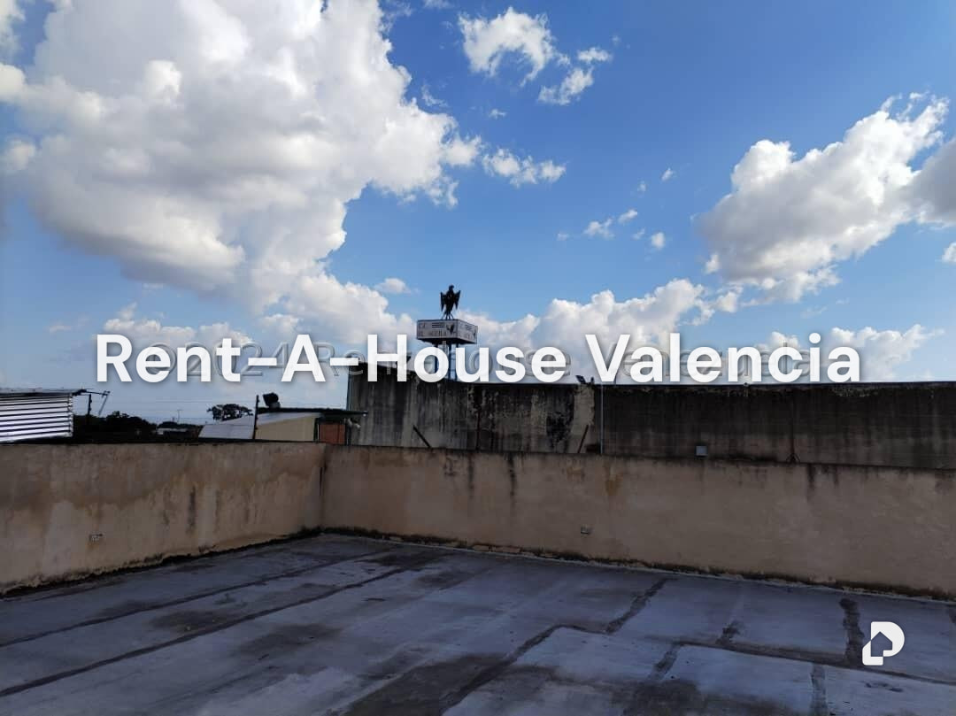 Edificio en Avenida Bolivar Sur, Valencia