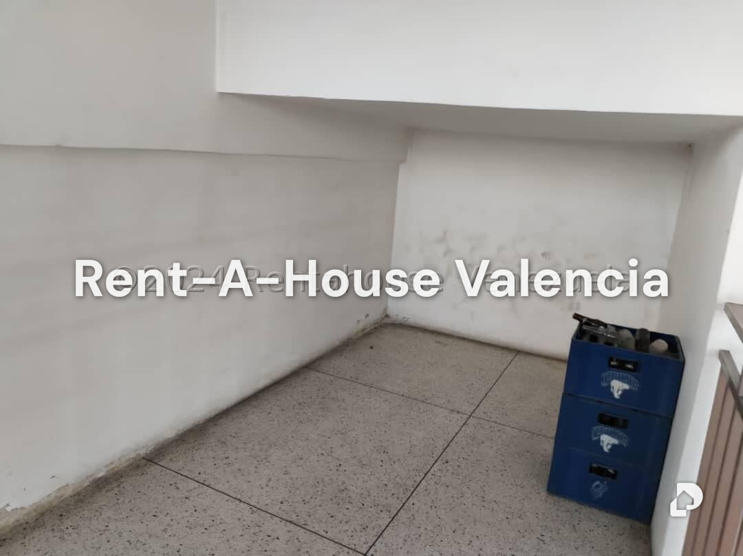 Edificio en Avenida Bolivar Sur, Valencia