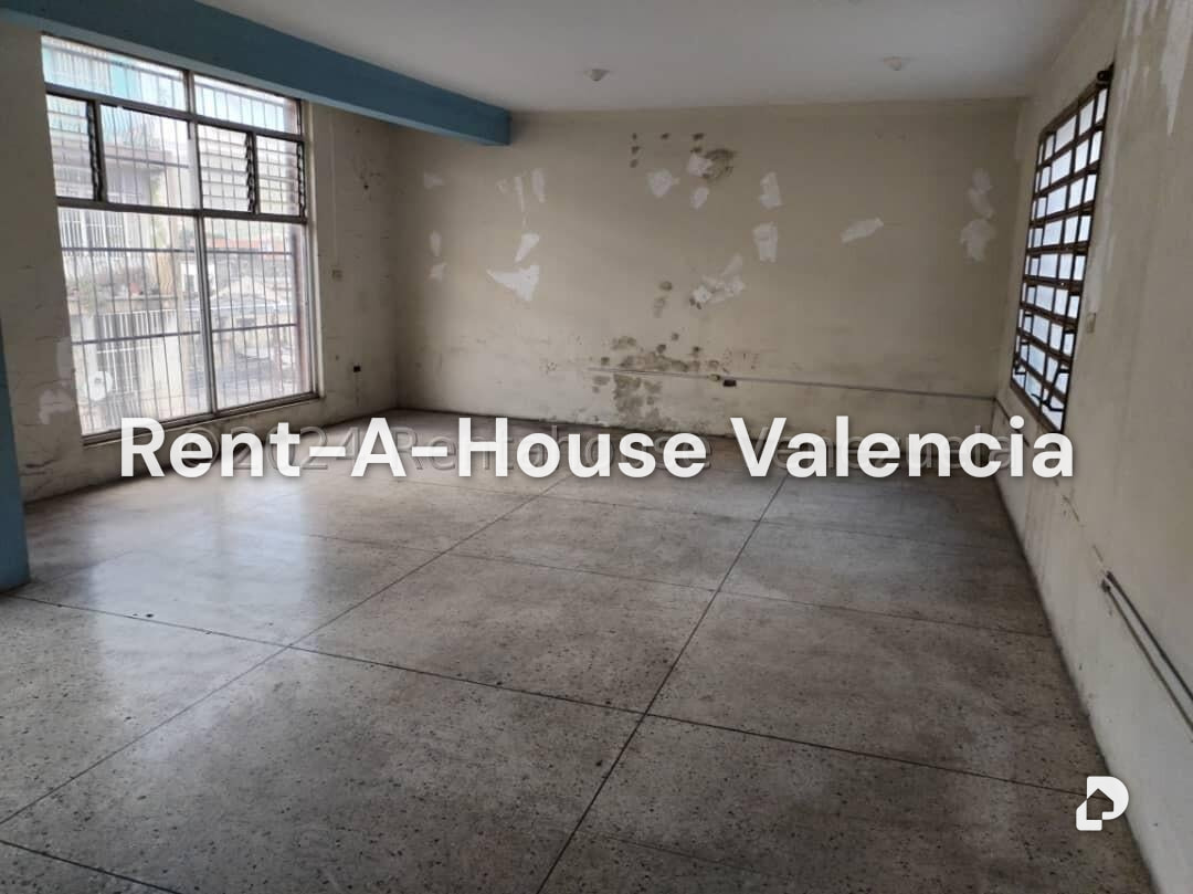 Edificio en Avenida Bolivar Sur, Valencia