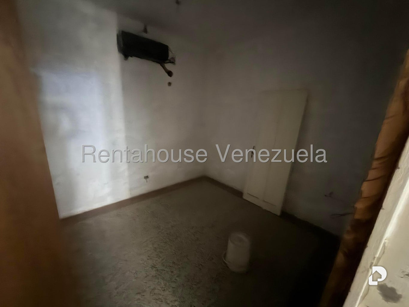 Local comercial en Santa Mónica, Caracas – 8