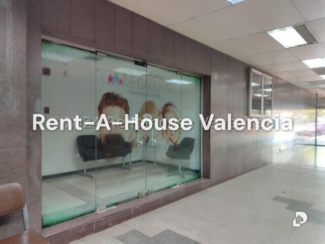 Local comercial en Las Acacias, Valencia – 33