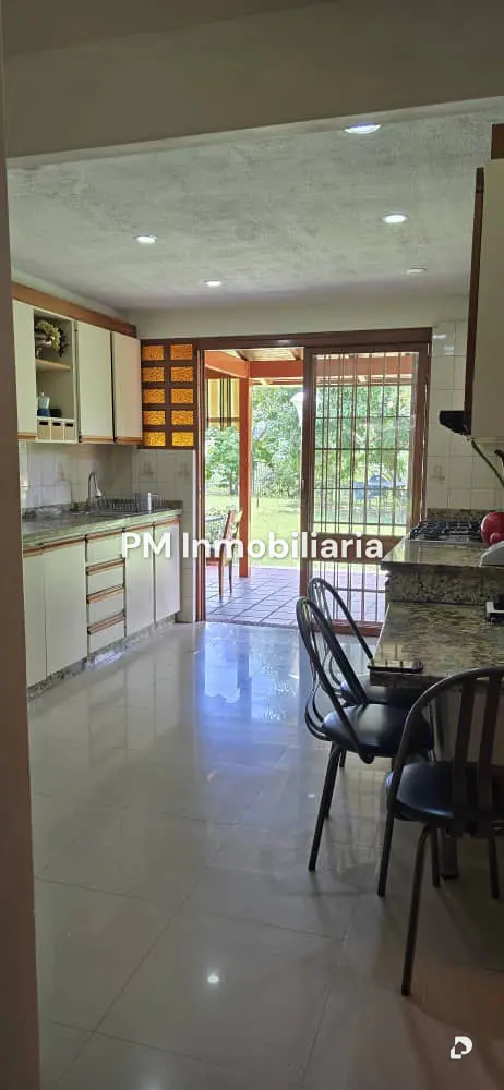 House in Colinas de Tamanaco, Caracas – 6