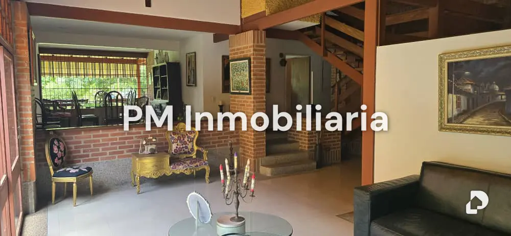 House in Colinas de Tamanaco, Caracas – 3