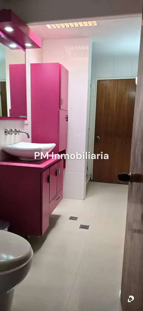House in Colinas de Tamanaco, Caracas – 13