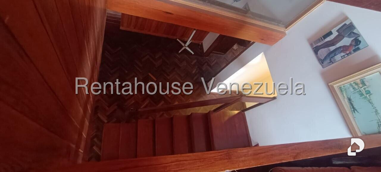 Casa en Lomas de Bello Monte, Caracas – 25