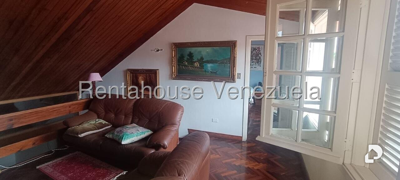 Casa en Lomas de Bello Monte, Caracas – 22