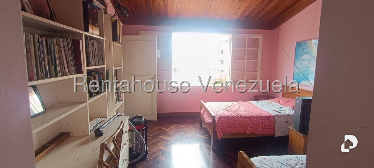 Casa en Lomas de Bello Monte, Caracas – 17