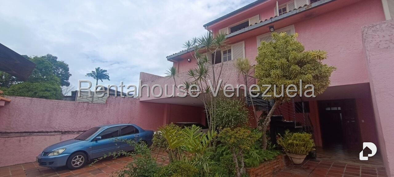 Casa en Lomas de Bello Monte, Caracas – 16