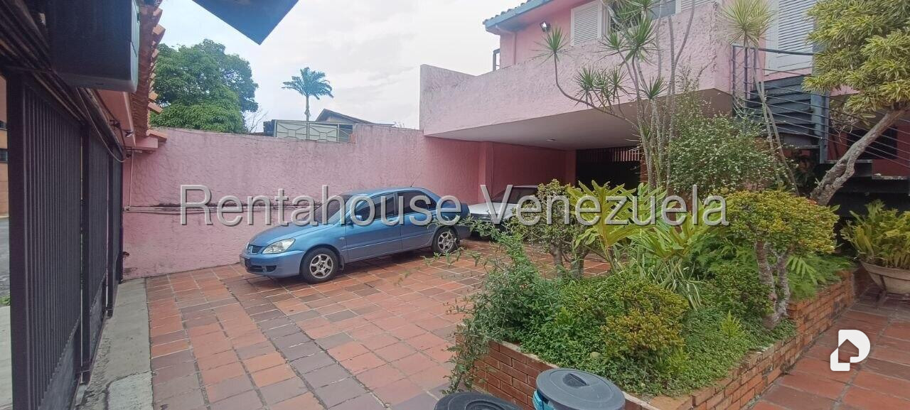 Casa en Lomas de Bello Monte, Caracas – 14