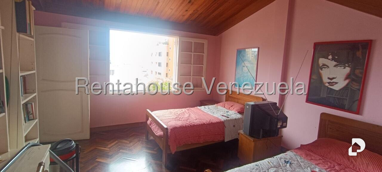Casa en Lomas de Bello Monte, Caracas – 21