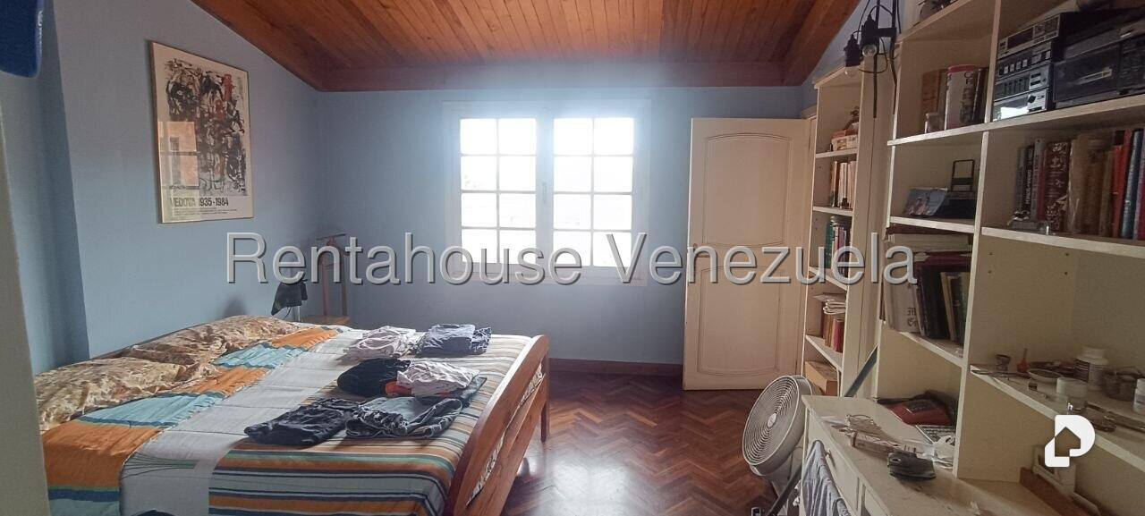 Casa en Lomas de Bello Monte, Caracas – 28