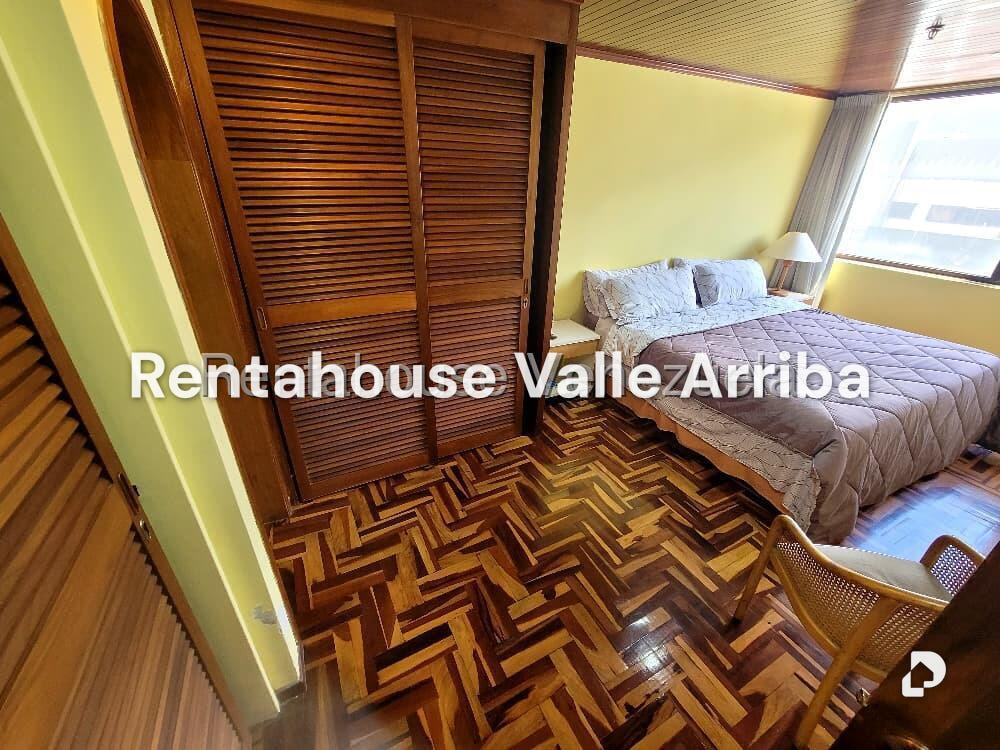 Apartamento en Chuao, Caracas – 15