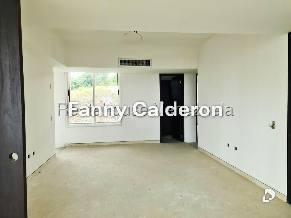 Apartamento en Colinas de Valle Arriba, Caracas – 10