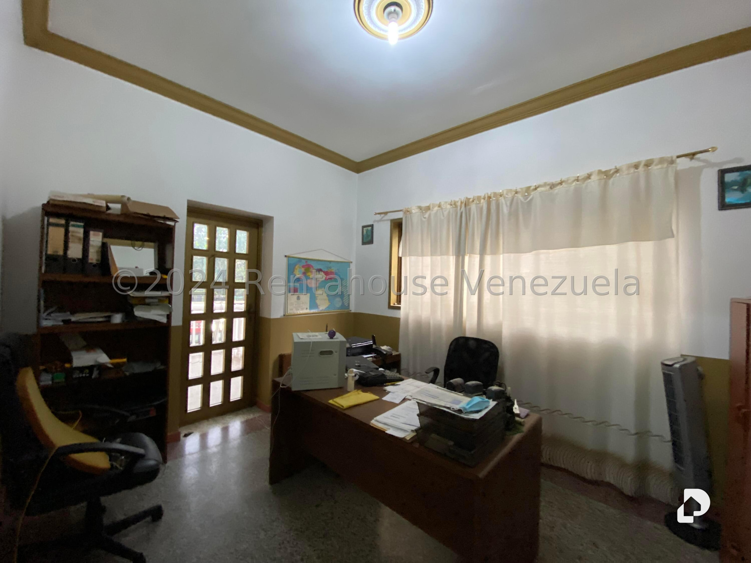 Edificio en Valle Abajo, Caracas