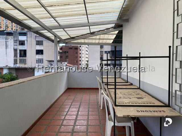 Edificio en Valle Abajo, Caracas
