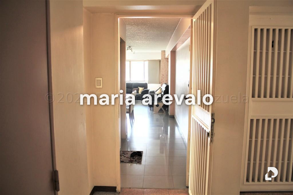 Apartamento en La Urbina, Caracas – 2