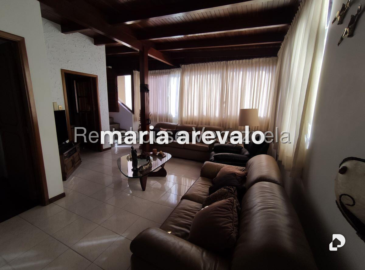 Apartamento en Las Esmeraldas, Caracas – 23