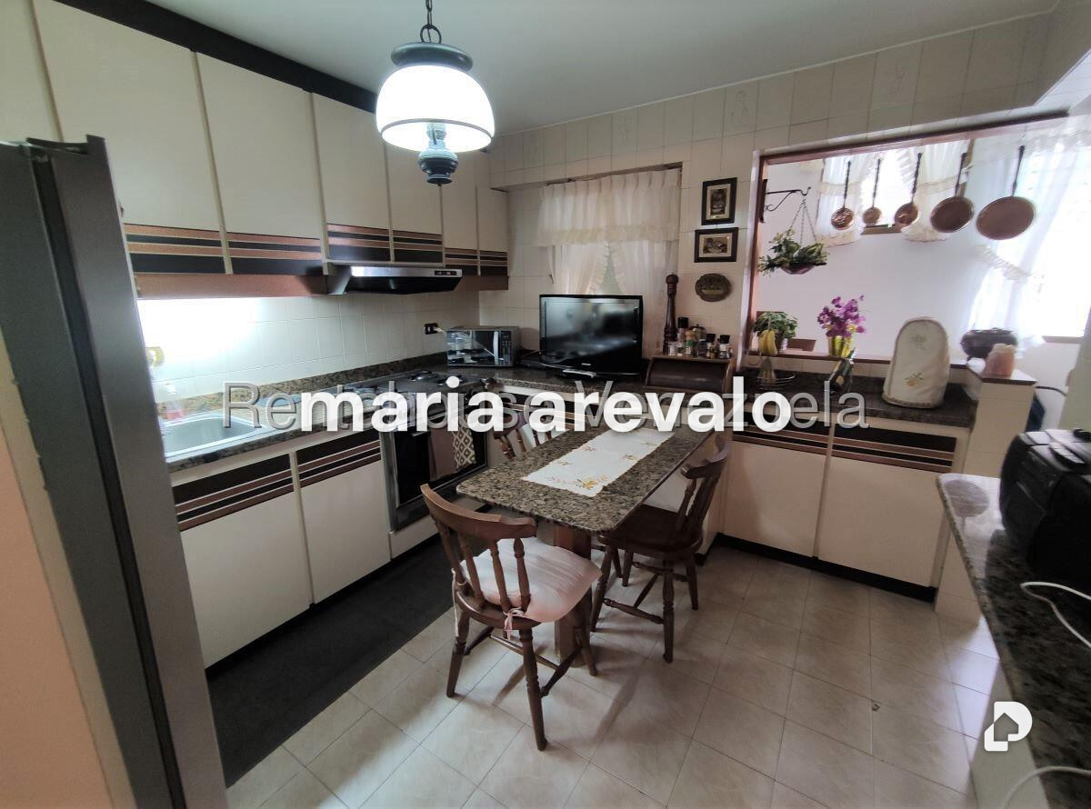 Apartamento en Las Esmeraldas, Caracas – 9