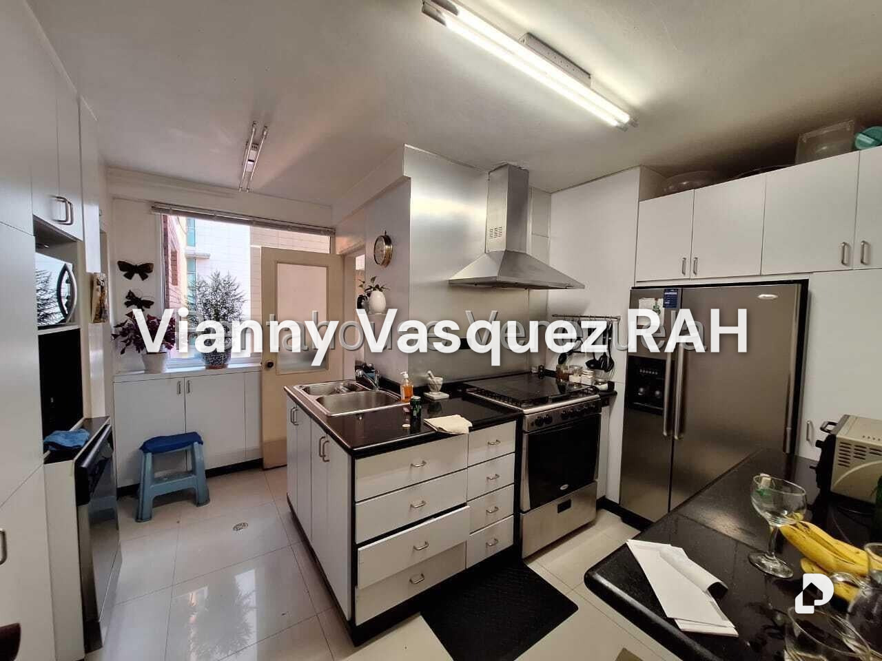 Apartamento en Campo Alegre, Caracas – 5