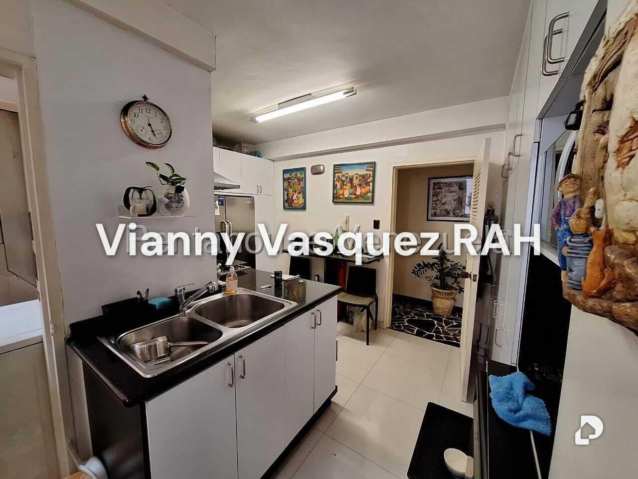 Apartamento en Campo Alegre, Caracas – 7