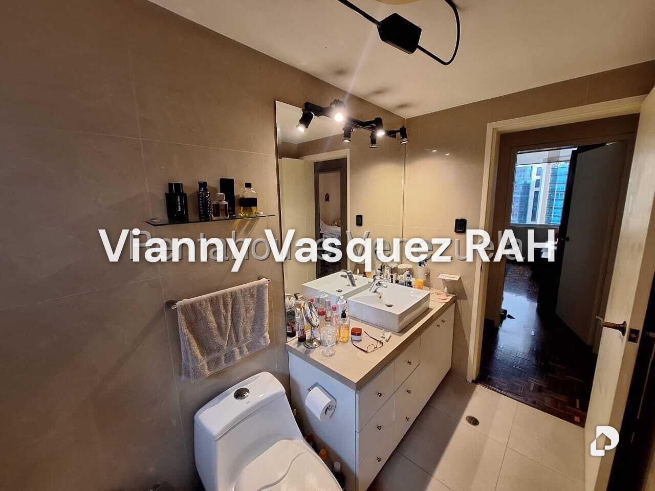 Apartamento en Campo Alegre, Caracas – 12