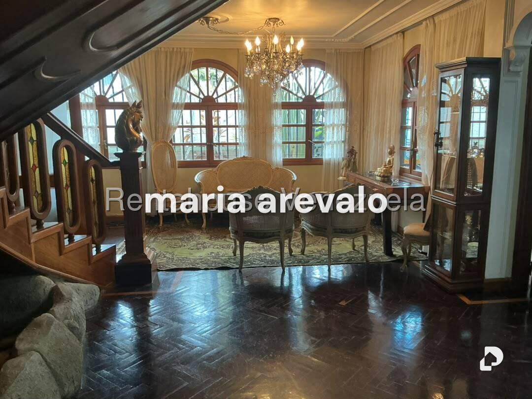 Casa en La Trinidad, Caracas – 8