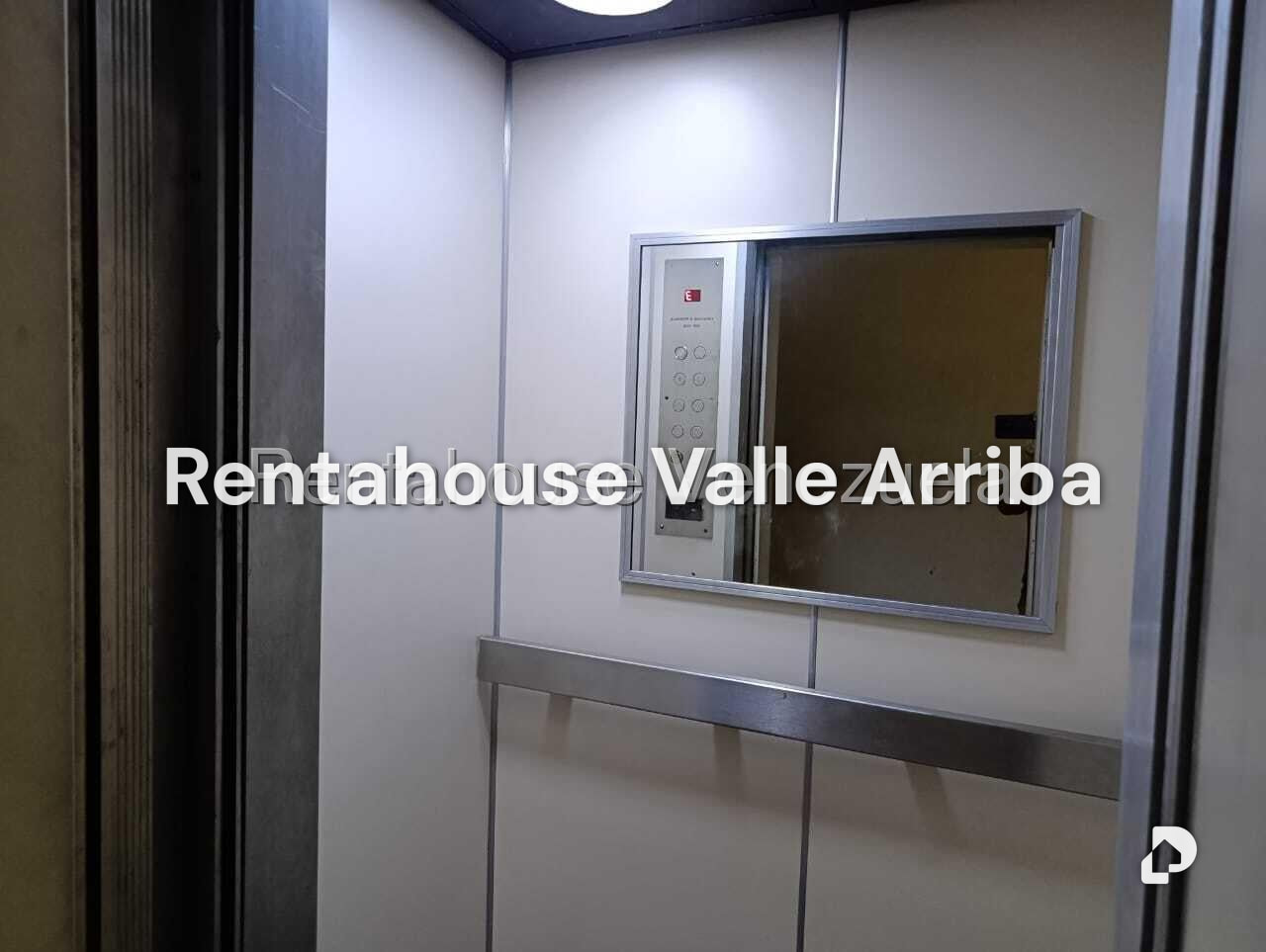 Apartamento en Los Rosales, Caracas – 18