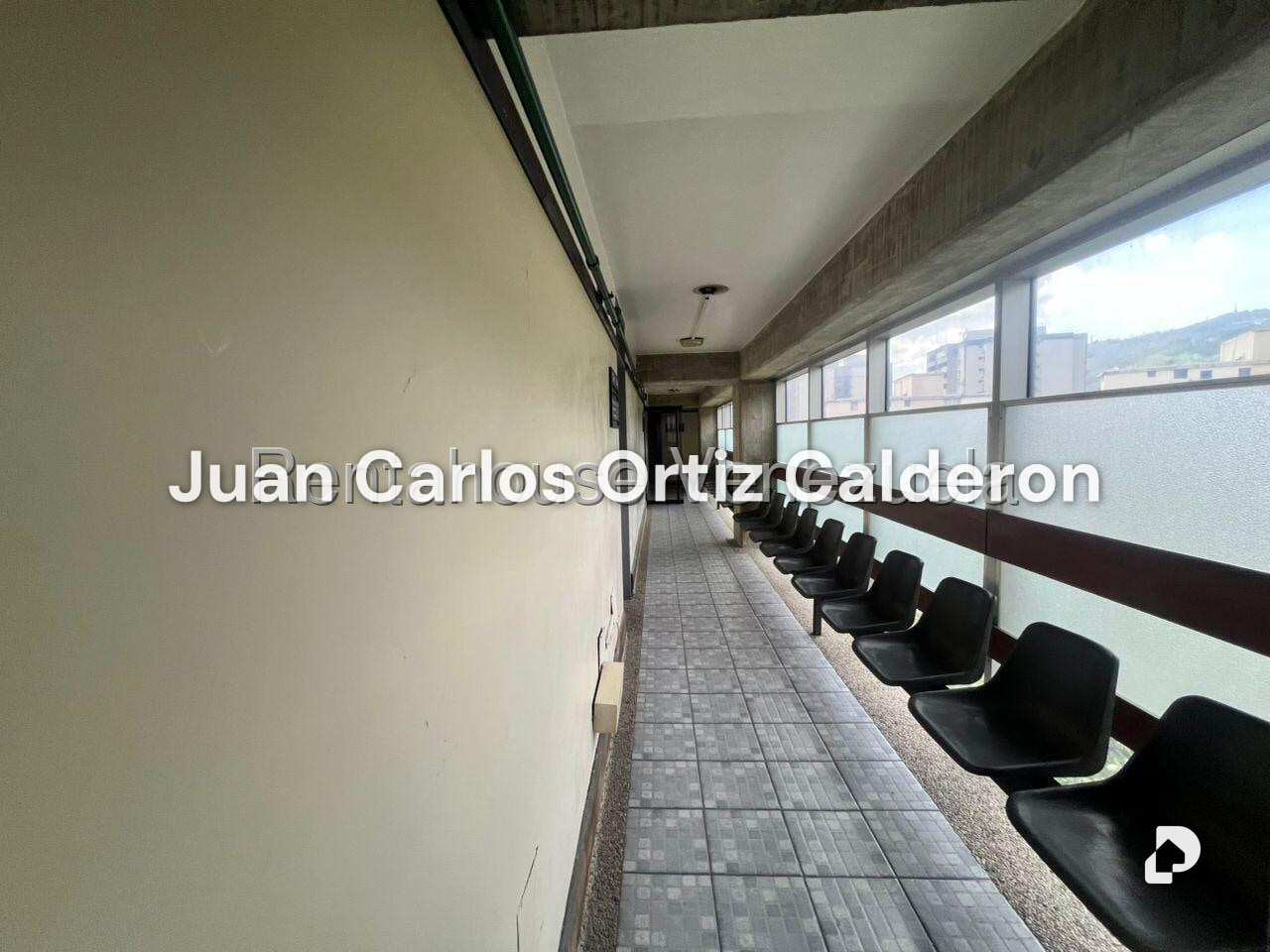 Oficina en San Bernardino, Caracas – 13