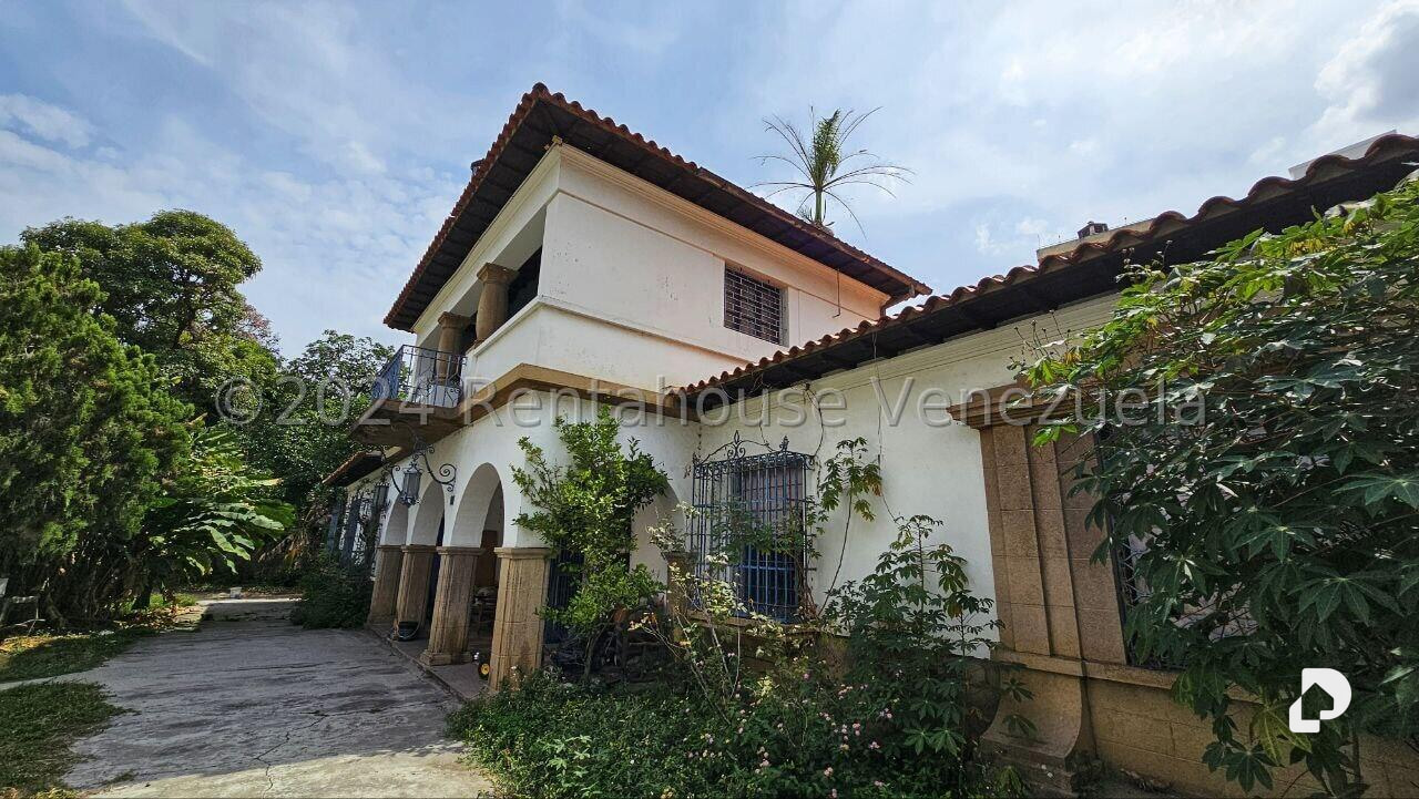 Casa en El Paraíso, Caracas – 11