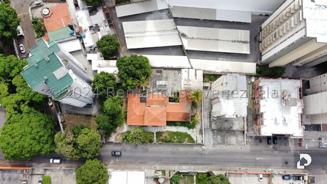 Casa en El Paraíso, Caracas – 7
