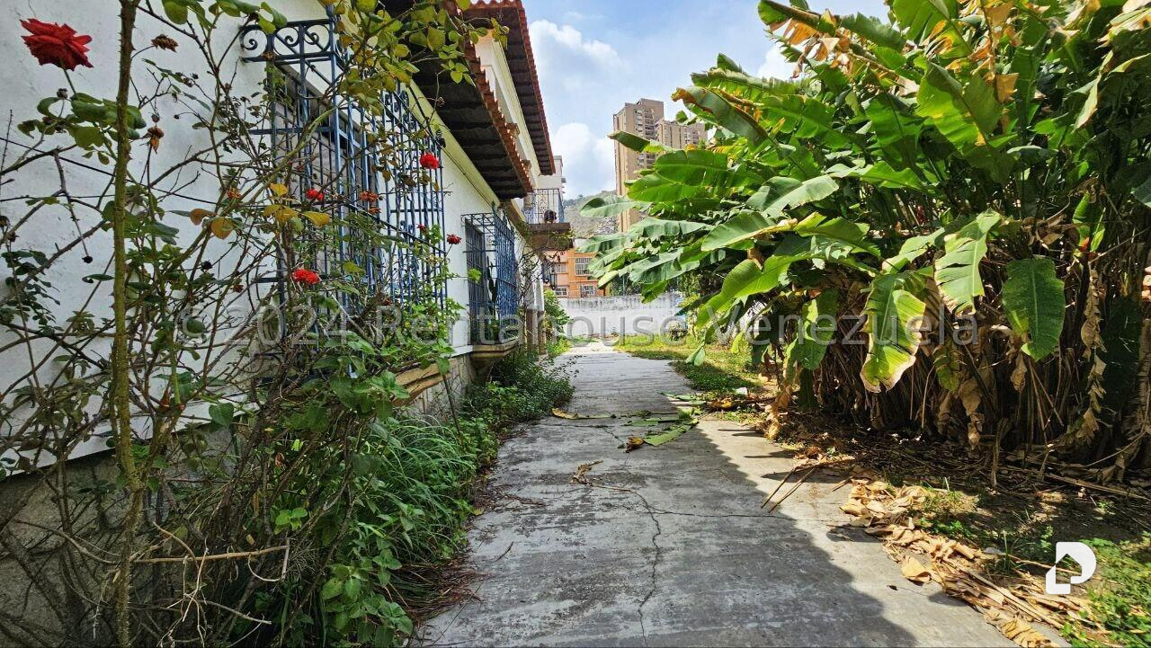 Casa en El Paraíso, Caracas – 6