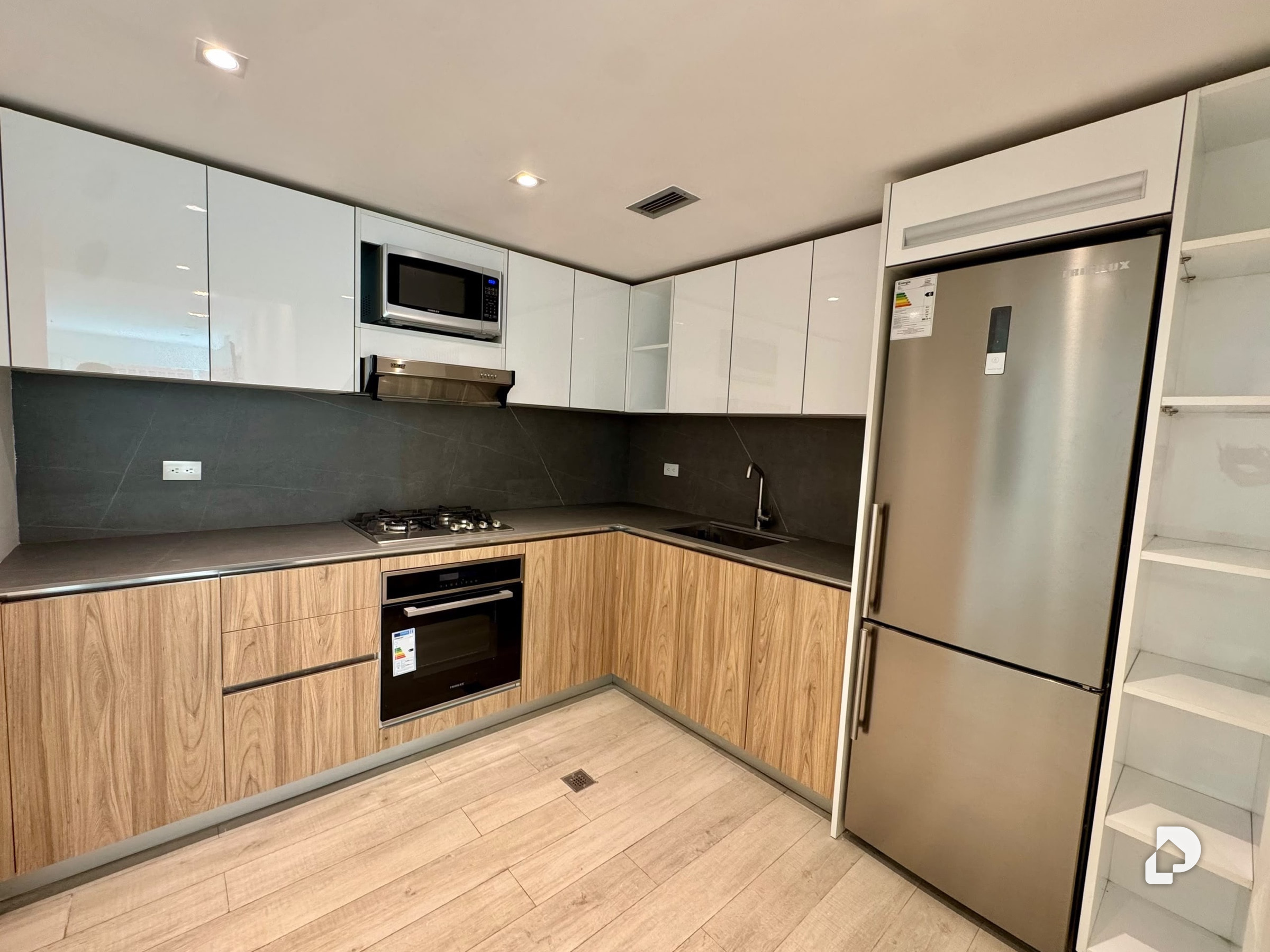 Apartamento en Campo Alegre, Caracas – 4