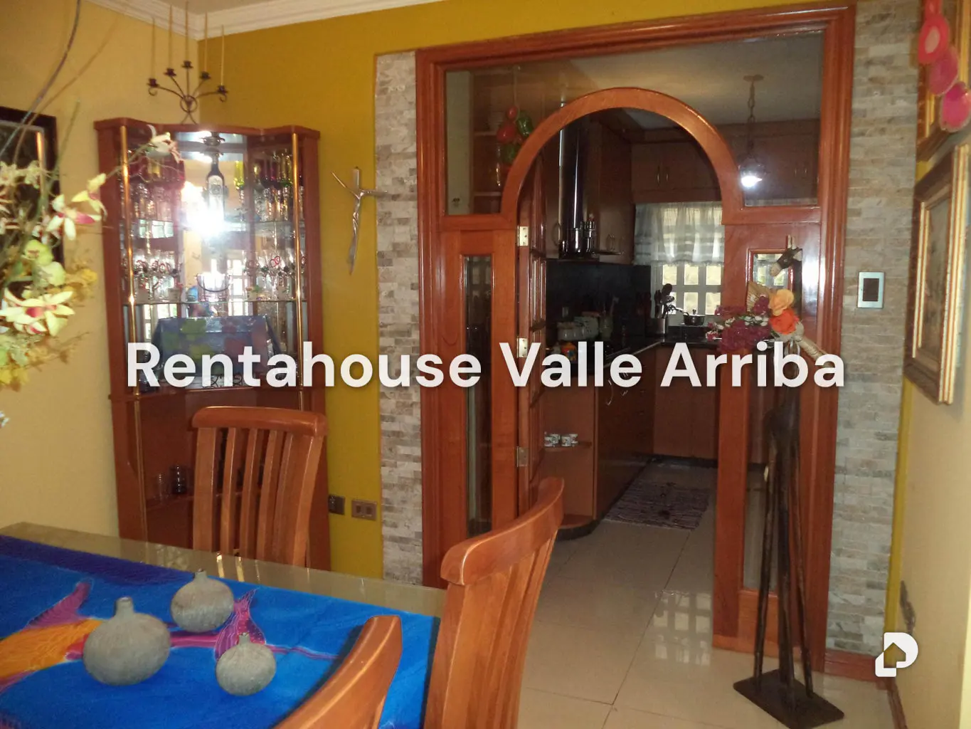 Casa en La Rosaleda, San Antonio de Los Altos – 10
