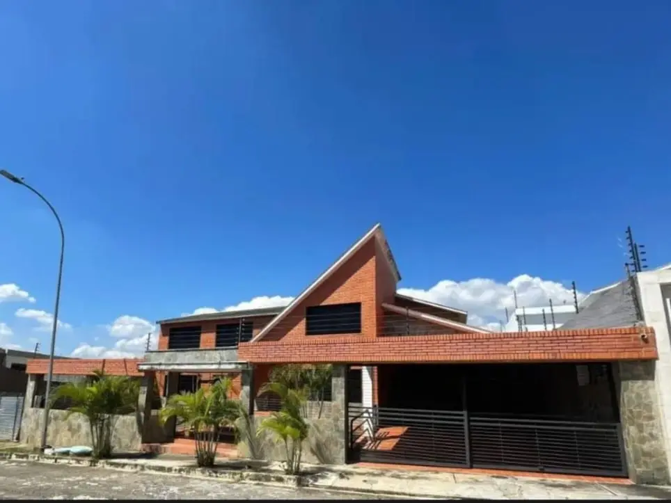 Casa en Parroquia Urbana San José, Valencia - 1