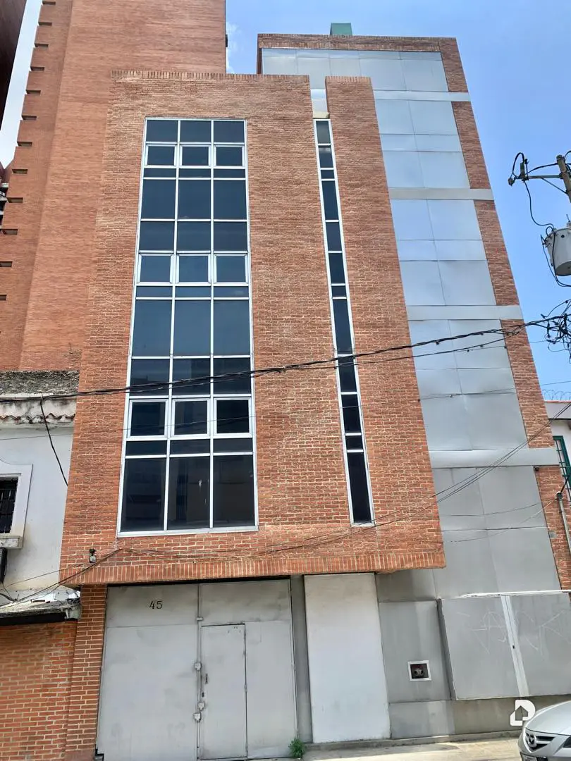 Edificio en Sabana Grande, Caracas – 29