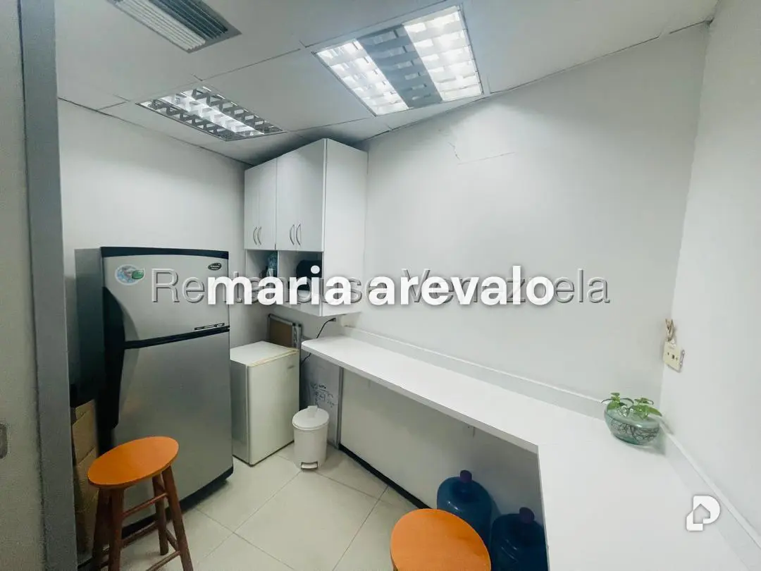 Oficina en El Rosal, Caracas – 15
