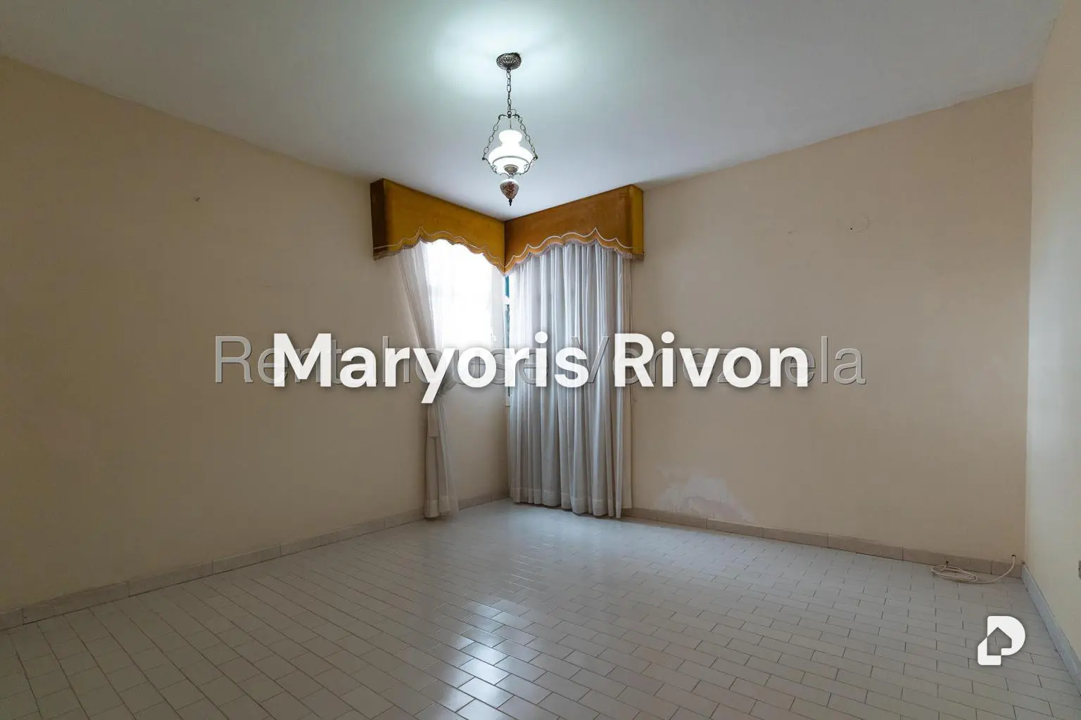 Casa en Alto Prado, Caracas – 9