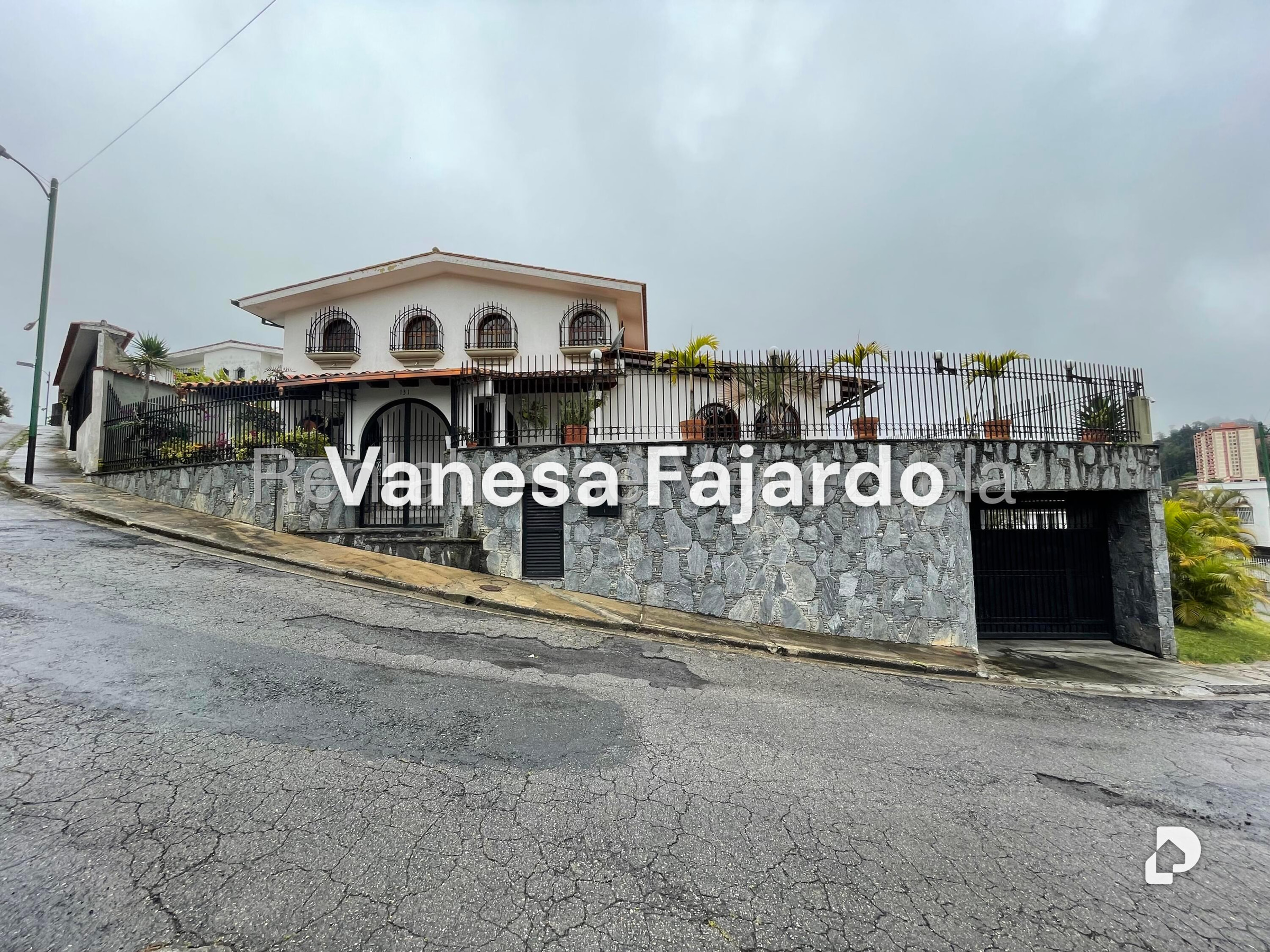 Casa en Los Castores, San Antonio de Los Altos – 1