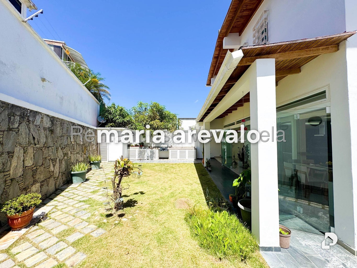 Casa en Prados del Este, Caracas – 23