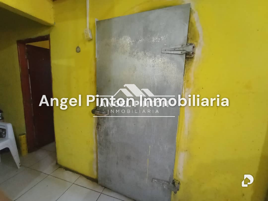 Local comercial en El Bajo, San Francisco – 10