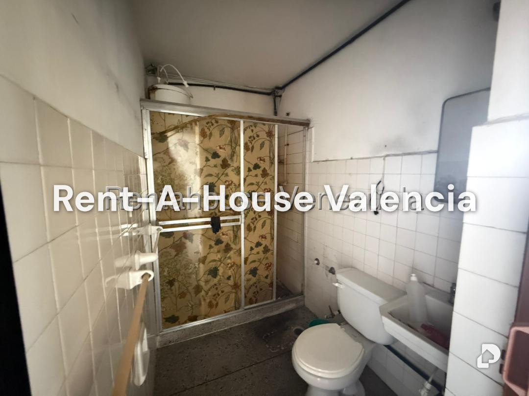 Local comercial en Santa Cecilia, Valencia – 38