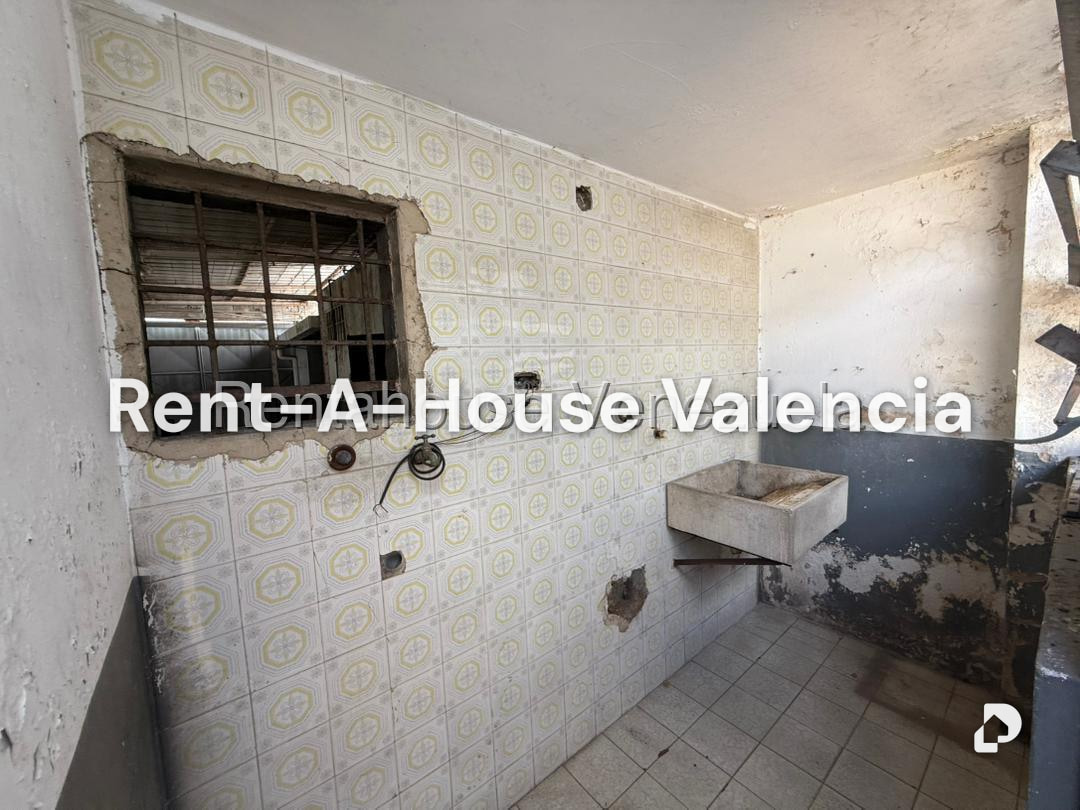 Local comercial en Santa Cecilia, Valencia – 16